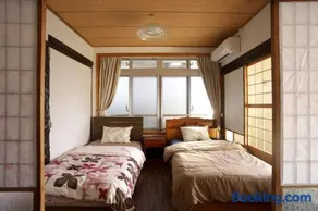 Base 高志保 - Image 3
