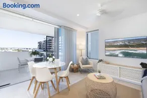 Bokarina Beachfront Apartment - Image 5