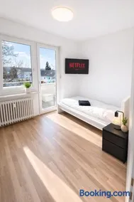 LETA Homes - Charmante FeWo mit sonnigem Balkon - Image 1