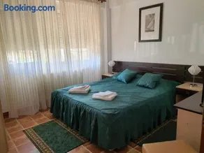 Club Cristal Apartments - Image 1