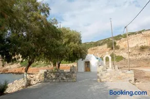 Ammos Beach Apartment - Image 3