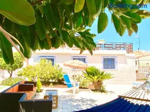 Entire Villa by the sea with private garden and mini pool - Image 2