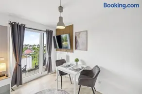 Go2Cozy Apartments - Quiet Central Studio, Free Parking - Image 4