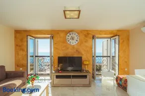 Galija lux Petrovac - Image 1