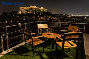 Majestic Penthouse Acropolis - Image 3