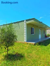 Olive GREEN house - Image 3