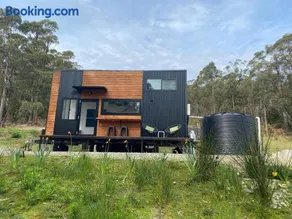 Adina Tiny House Bruny Island - Image 2
