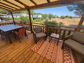 Bungalow 575 6 à 8 pers, Wifi gratuit, Camping 4 étoiles Lac des Rêves Vue Exceptionnelle sur le lac sans vis à vis - Image 3