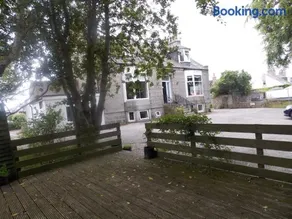 Station View Guest House - Image 2