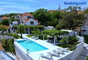 Villa Shiraz - Image 2