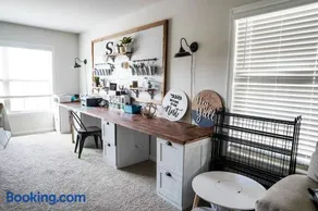 The Grand 5BR Retreat --15 mins to Greenville - Image 2