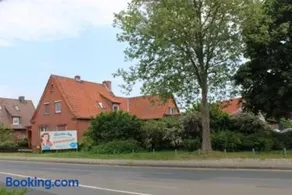 Ferienwohnung Monteurwohnung Rose 15 Isenbüttel - Image 1