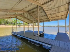 The Lake Cottage on the Peninsula - Image 4