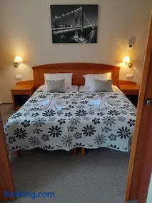 Alma Apartman 622 - Image 3