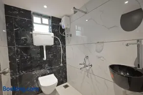 II EMPYREAN STAYS II MARSHAL VILLA II 3BHK II AC II PRIVATE SWIMMING POOL Il - Image 4