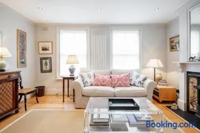 Cozy & Stylish 2BR in Battersea - Image 5