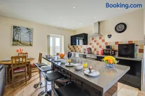 2 Bed in Blofield Heath oc-1467 - Image 3