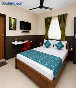 Hotel Shepherds - Image 1