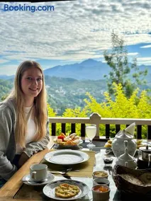 Guest Inn Avendra - Image 2