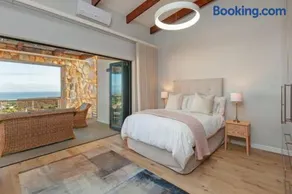 Waterstone Villa - Image 1