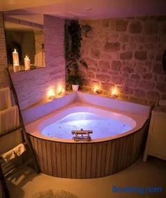 Chez Millouz - Triplex semi-troglodyte - Image 1