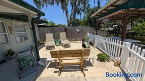FREE BOAT to use ,Fish Camp, Water Front, Pets ok - Image 3