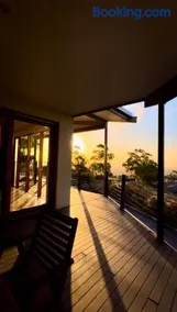 Teringie Retreat with Breathtaking Views - Image 4