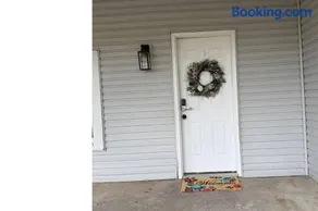 Private bungalow close to LMU, ARH, Cumberland Gap - Image 2