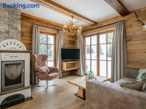 Chalet Petra - Image 1