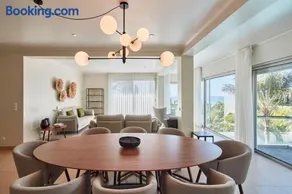 Luxury City House - Image 2