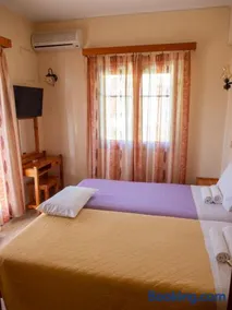 Eleni's Apartments & Studios 1 - Image 3