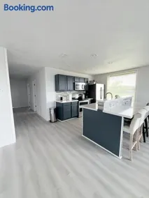 Shore Shack Ranch House - Image 4