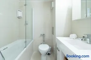 Voll ausgestattete wunderschöne Wohnung mit Pool | Sea Point-Nähe - Image 5