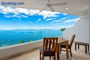 Blue Horizon 302 | 1BR/2BA Puerto Vallarta Ocean View - Image 2