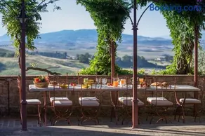 Beautiful Villa in Peccioli With Private Swimming Pool - Image 2