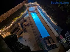 The Architect's Modern Castle - Image 2