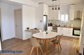 Maria's Dreamhouse - Image 2