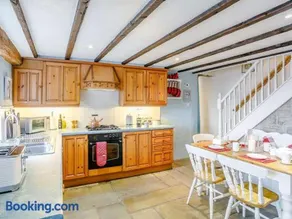 3 Bed in Sheffield oc-81249 - Image 5
