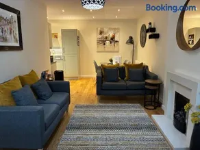 2 Brocklehurst Cottages - Image 4