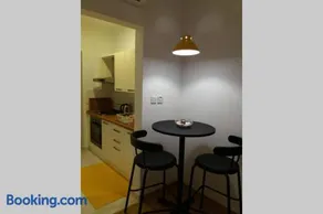 Entire guest suite - Image 1