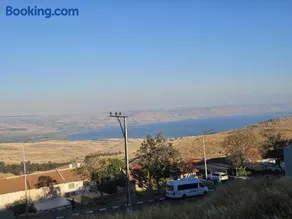 Kinneret view with pool - Image 3