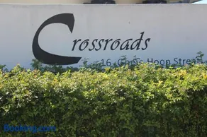 Crossroads Guestrooms - Image 1