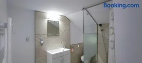 La Coti - Image 3