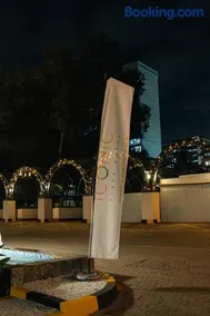 Iconic Plaza Hotel - Image 1