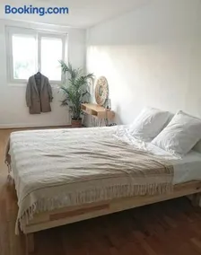 Appartement proche centre avec parking gratuit - Image 4