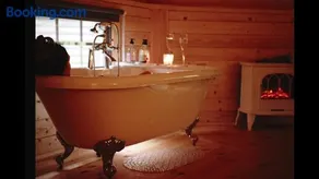 Aos Sí Lodges - Image 4