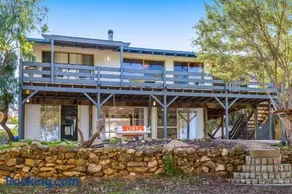 Lens Lodge - Spacious beach Home - Image 3