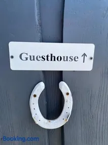 Horseshoe - Image 5