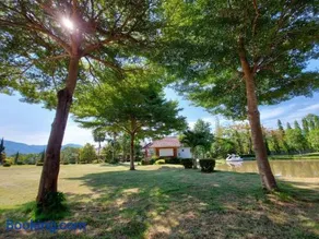 Tanaosri & Creekside Resort - Image 1