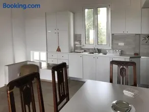Bay View Villas - Image 1